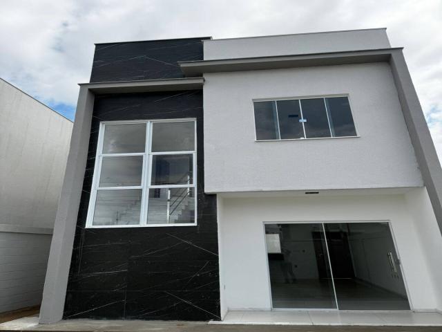 #120 - Casa para Venda em Linhares - ES
